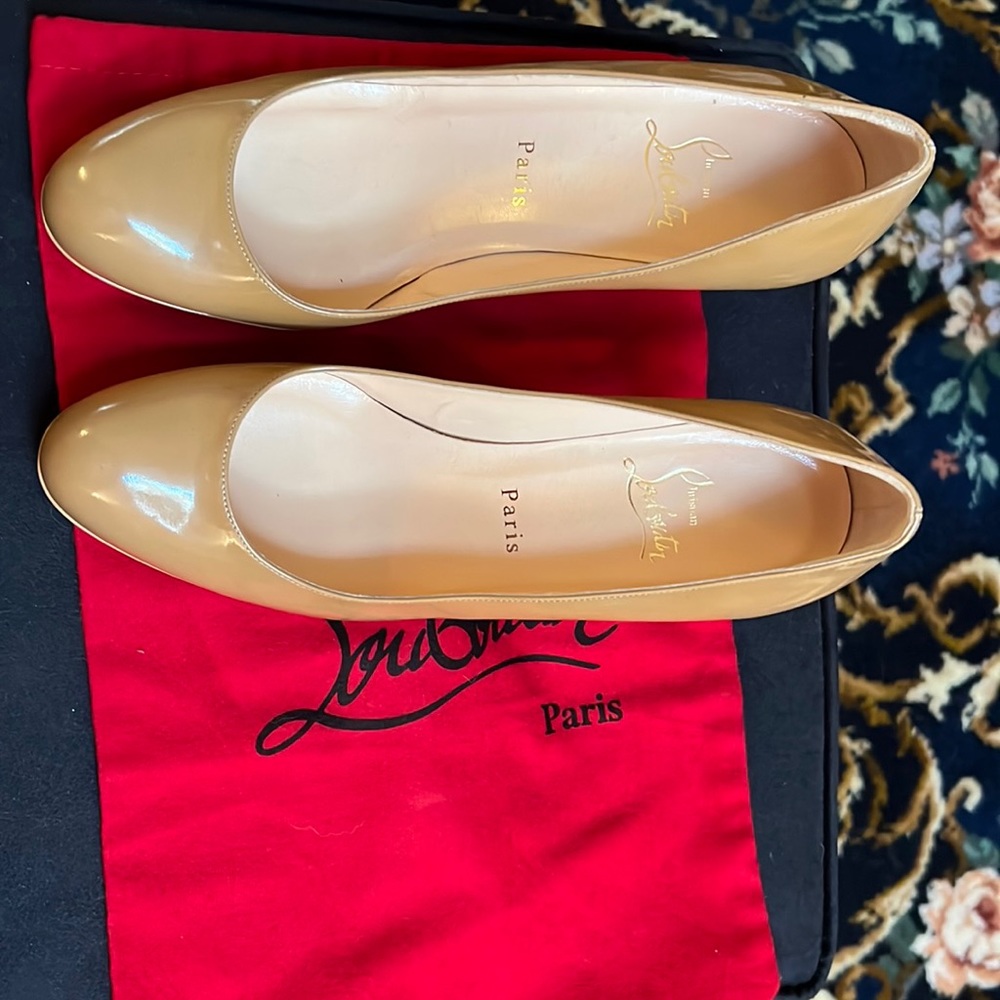 Christian Louboutin tan patent heels